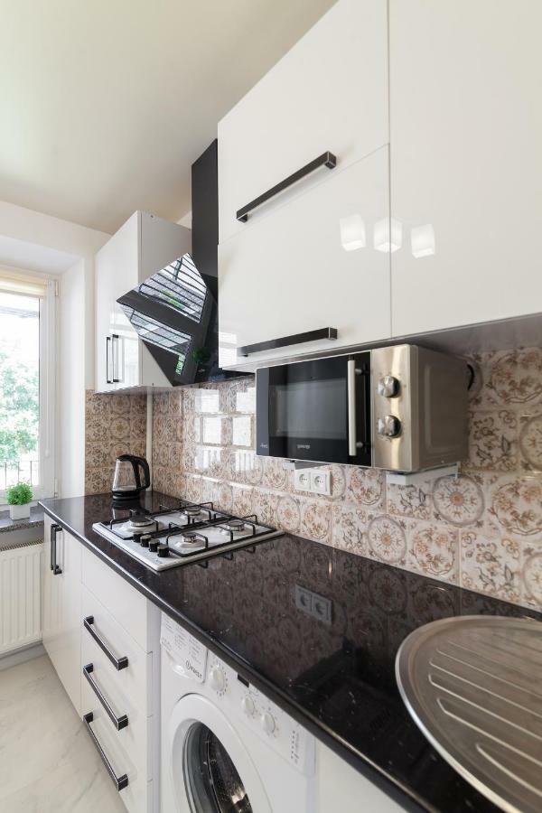 Avangard Shpytalna 20A Apart Lviv Exterior foto